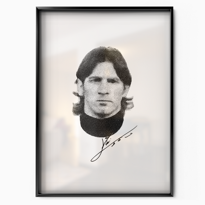 Lionel Messi - Halftone Portrait Poster