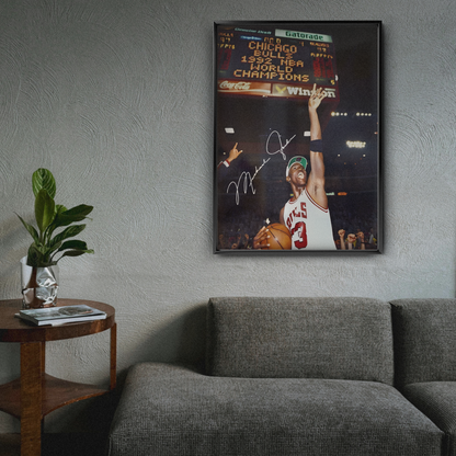 Michael Jordan Chicago Bulls Dunk Moment