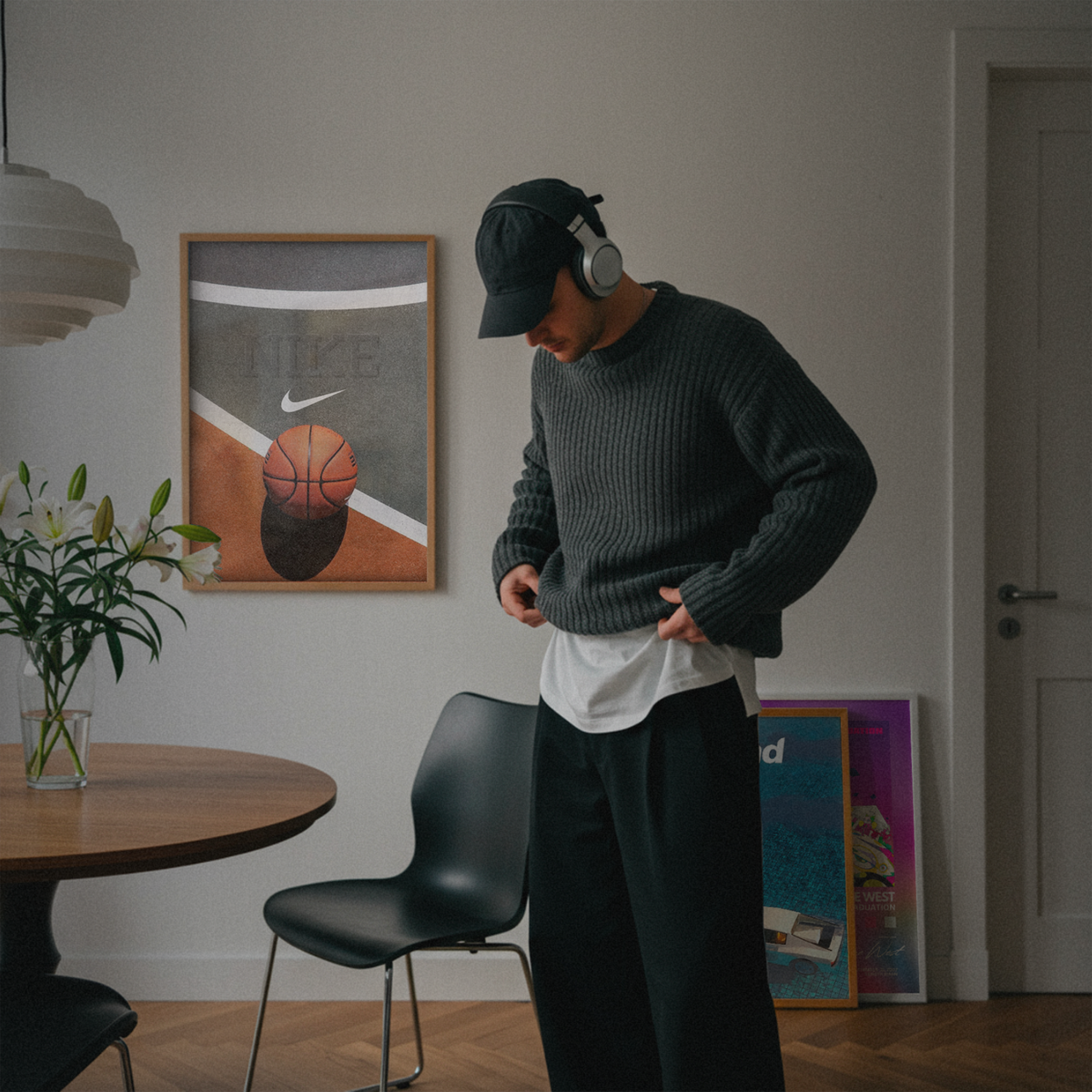 Nike Basketball Minimal Court & Ball